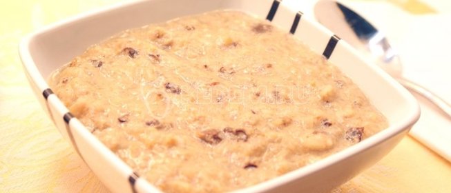 Каша рисовая с бананом и черносливом