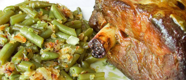 Баранья нога, запеченная в духовке