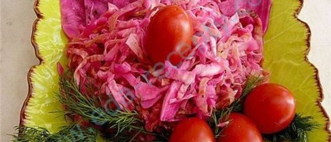 Квашеная капуста по-армянски со свеклой