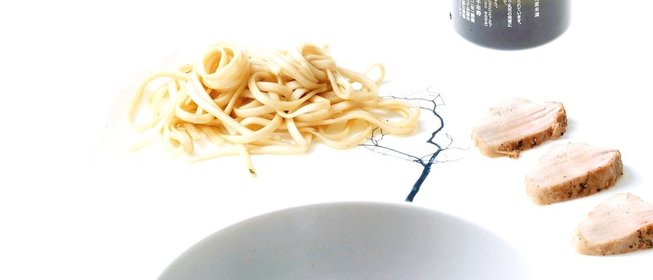 Медовая свинина с лапшой рамен