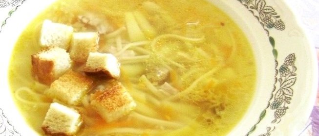 Куриный суп с сухариками