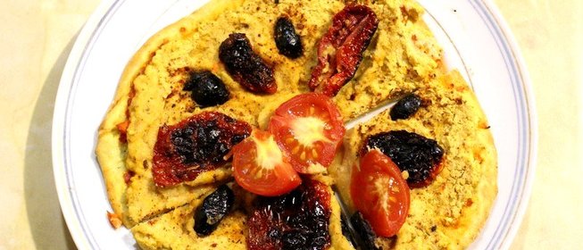 Пицца с хумусом