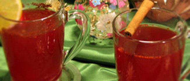 Пряный клюквенный чай