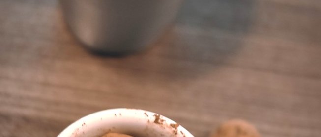 Кокосовые конфеты с финиками