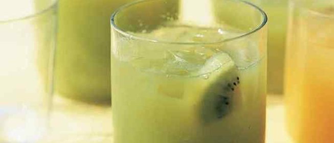 Сок из винограда и киви