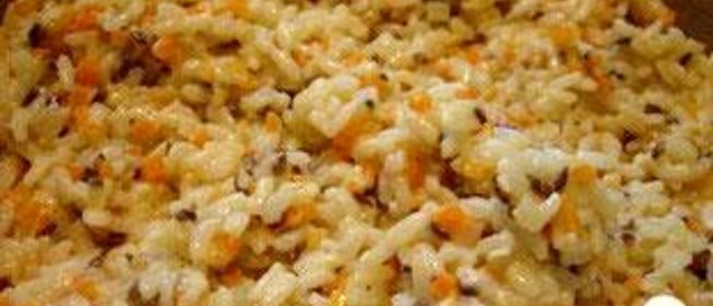 Сливочное ризотто с кубиками овощей и семенами льна