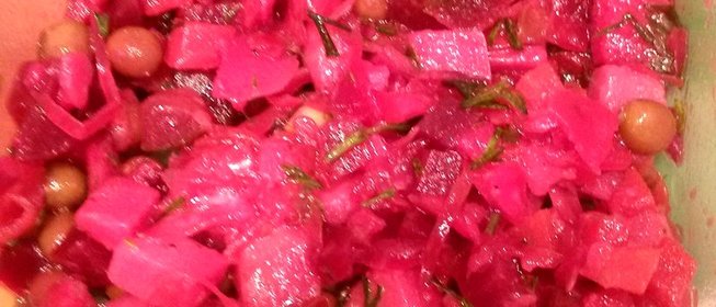 Винегрет из запеченных овощей с квашеной капустой