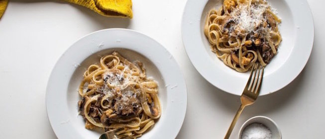 Феттучини с грибами и сыром