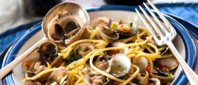 Спагетти с морскими мидиями