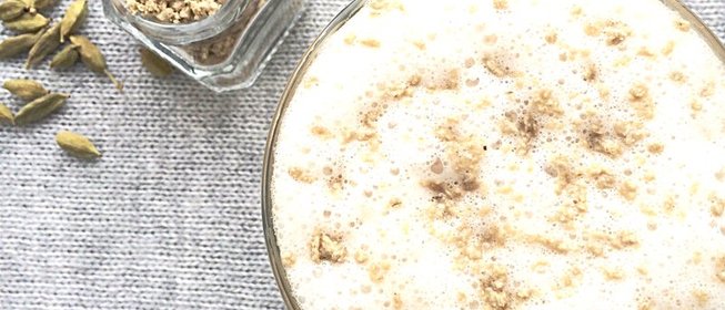 Кофе латте с халвой