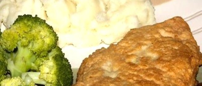 Мясо в тесте на сковороде