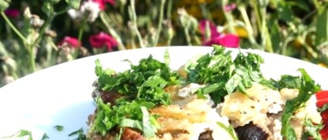 Баклажаны с фаршем на сковороде