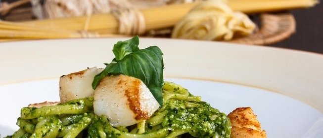 Лингвини с соусом песто