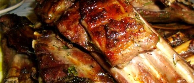 Ребрышки барбекю на мангале