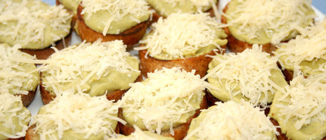 Брускетта со сливочным пюре