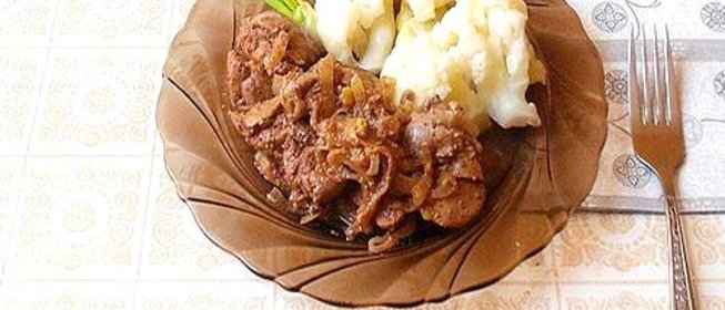 Нежная печень с цветной капустой