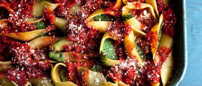 Конкильони со шпинатом и рикоттой