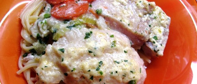 Филе пангасиуса в молочном соусе с овощами