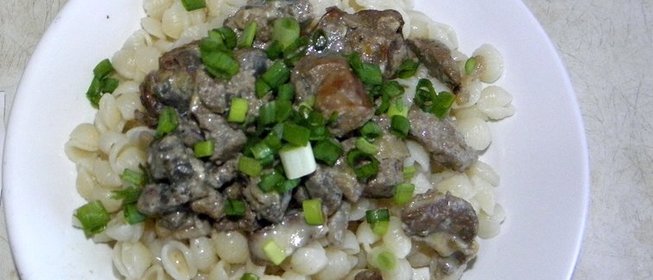 Куриная печень со сливками