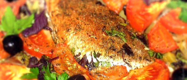 Морской окунь запеченный