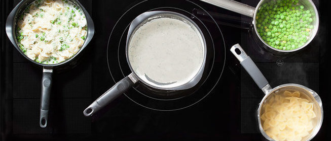 Фарфалле с зеленым горошком и сливками