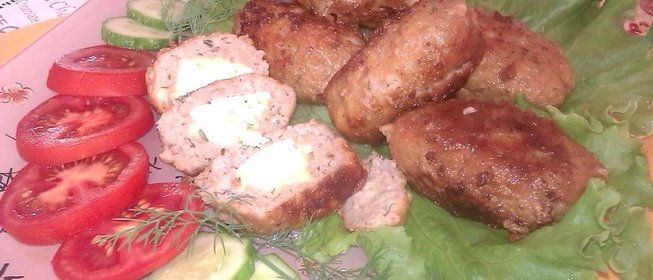 Cвиные зразы с яйцом и сыром