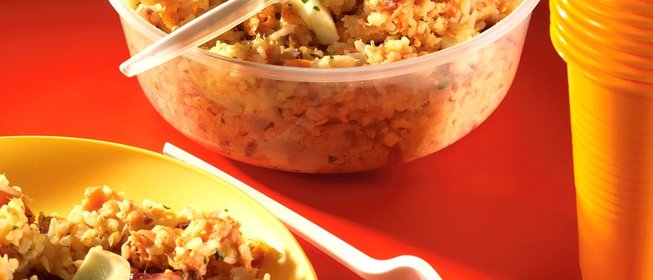 Кеджери с копченым лососем