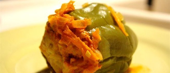 Перцы, фаршированные мясом и рисом