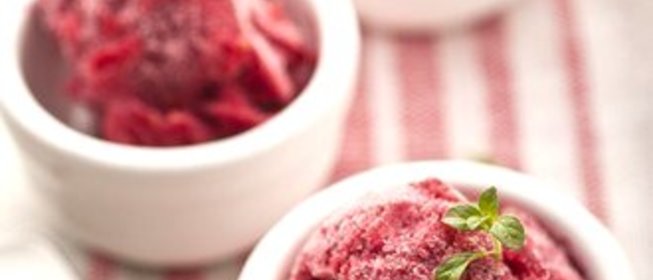 Сливово-ягодный шербет с белым вином