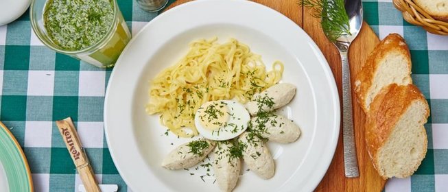 Куриный суп с вермишелью и фрикадельками