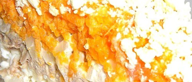 Салат «Мимоза» с сыром и яблоками