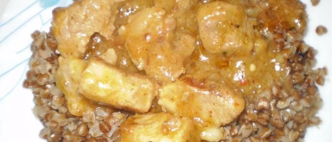 Гречка с мясом в подливе