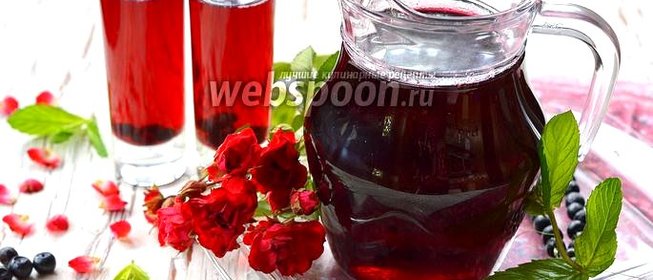 Компот из черники