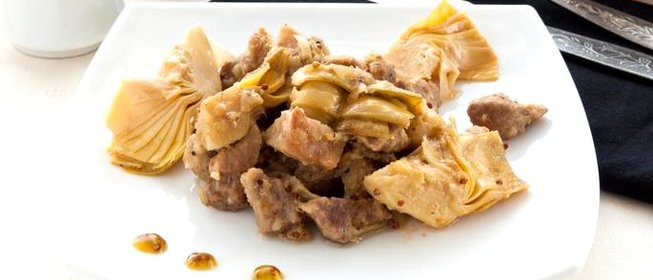 Свинина с маринованными артишоками и горчицей