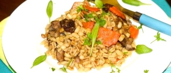 Перловка с мясом