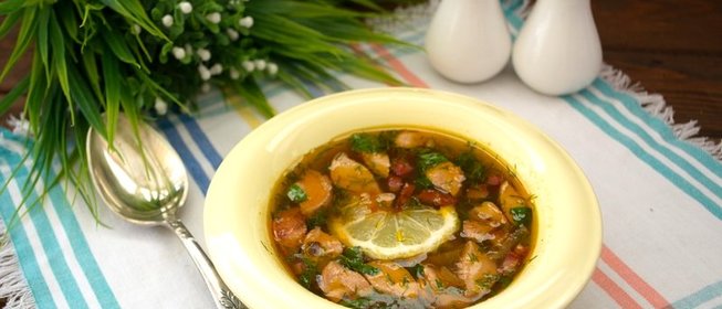 Солянка с сосисками