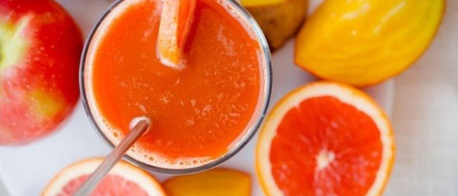 Морковно-апельсиновый сок с имбирем