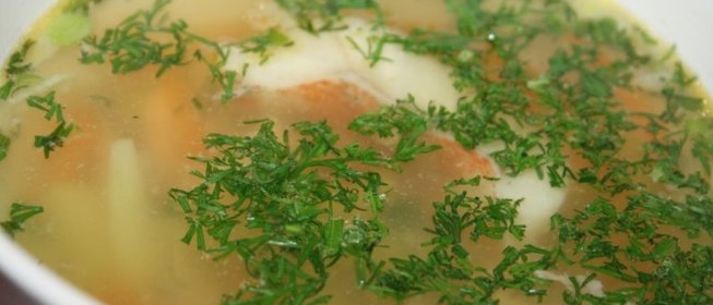 Суп с форелью и морским окунем