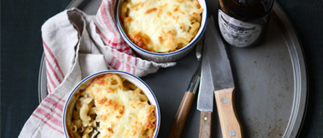 Макаронная запеканка с темным пивом