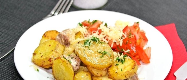 Слоеная картошка со свининой