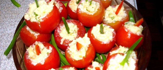 Фаршированный сыром черри