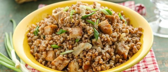 Гречневая каша со свининой