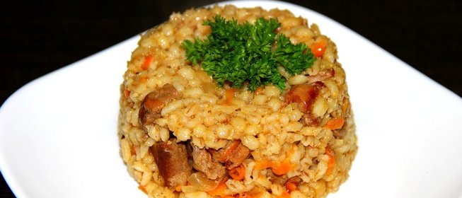 Перловая каша с мясом