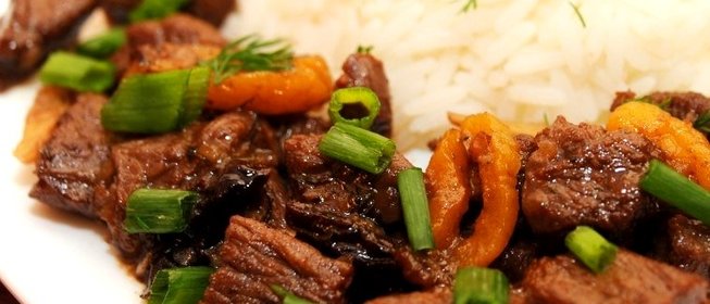 Говядина с курагой