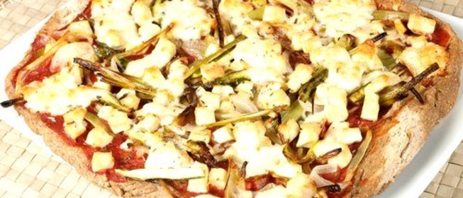 Пицца с тунцом и стручковой фасолью