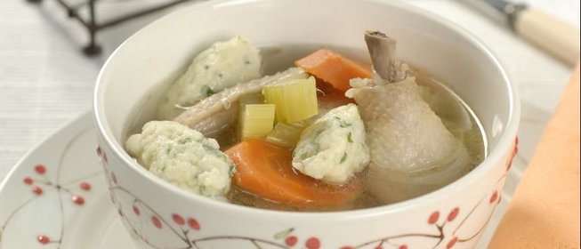 Куриный суп с клецками