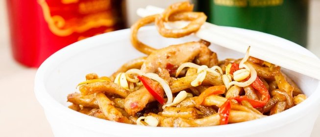 Гречневая лапша с курицей терияки