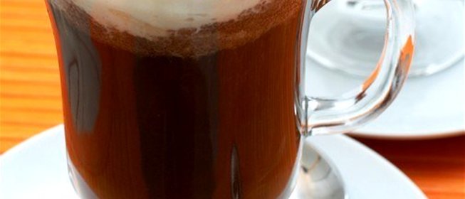 Горячий шоколад с ванилью и темным шоколадом