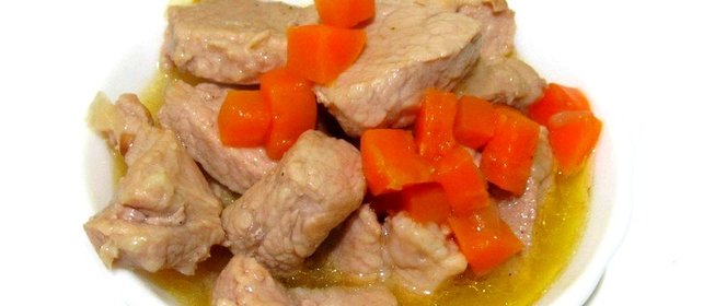 Свинина тушеная