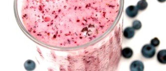 Ягодно-банановый смузи